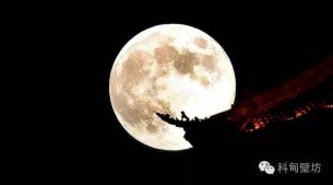 夜空不寂寞 失眠的不止有你有我